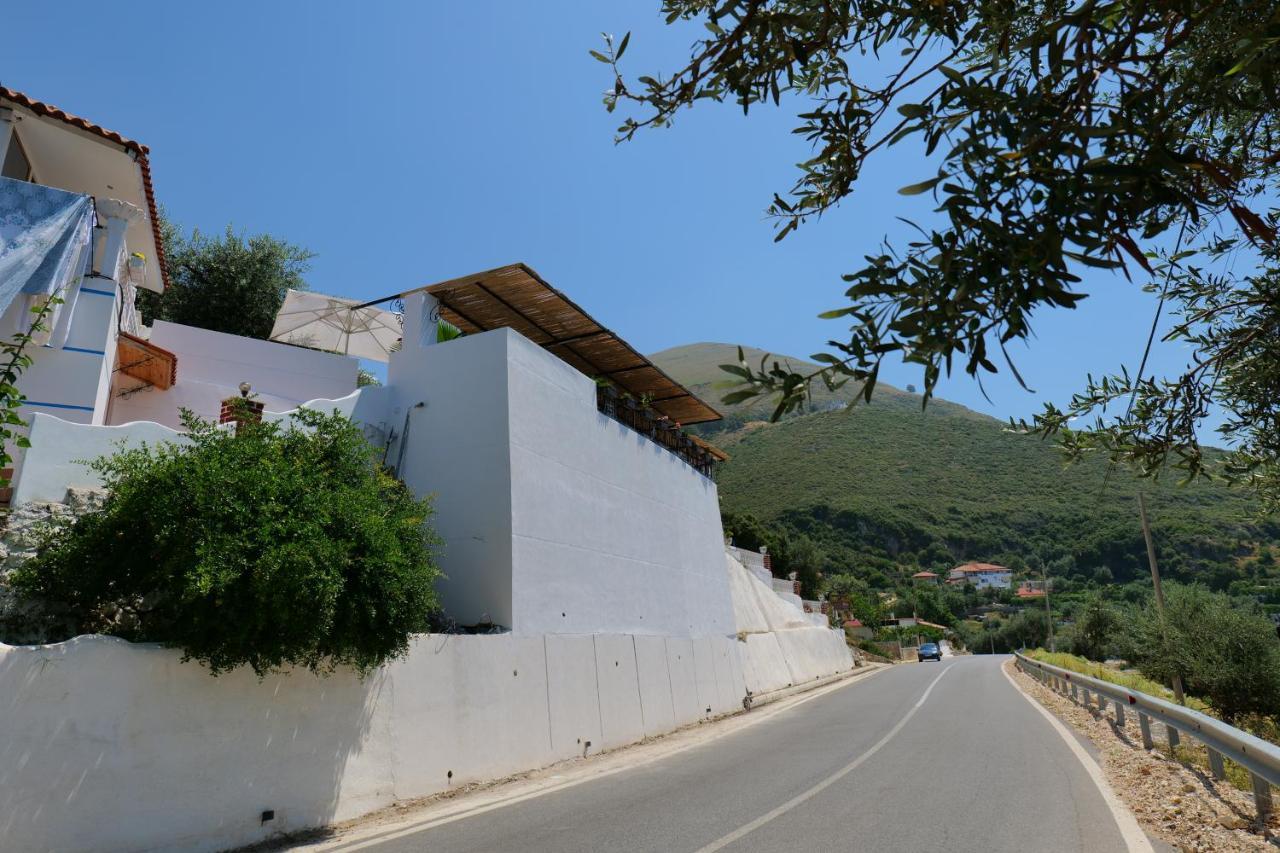 Vila Panorama Piqeras Bed and Breakfast Exteriör bild